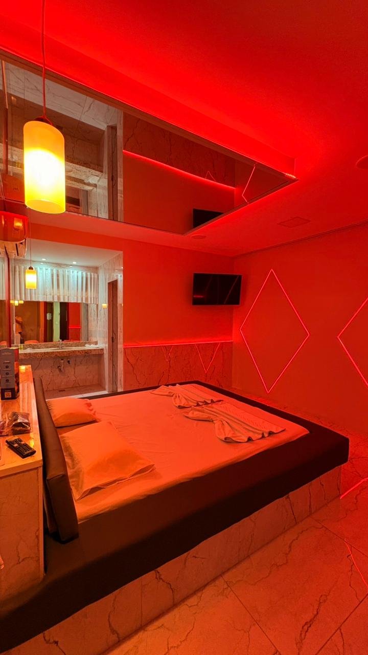 WhatsApp Image 2025-10-08 at 09.39.10 (1)